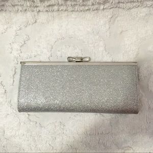 ❗️DONATING 6/15❗️INC Sparkly Clutch